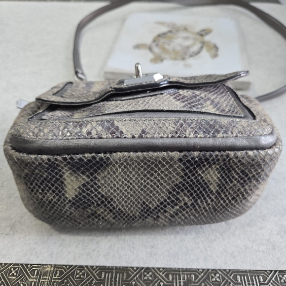 🐢 Coach F24849 Campbell Exotic Snakeskin Crossbody Bag - Picture 9 of 15